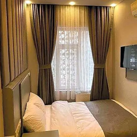 Crowned Boutique 2* Istambul